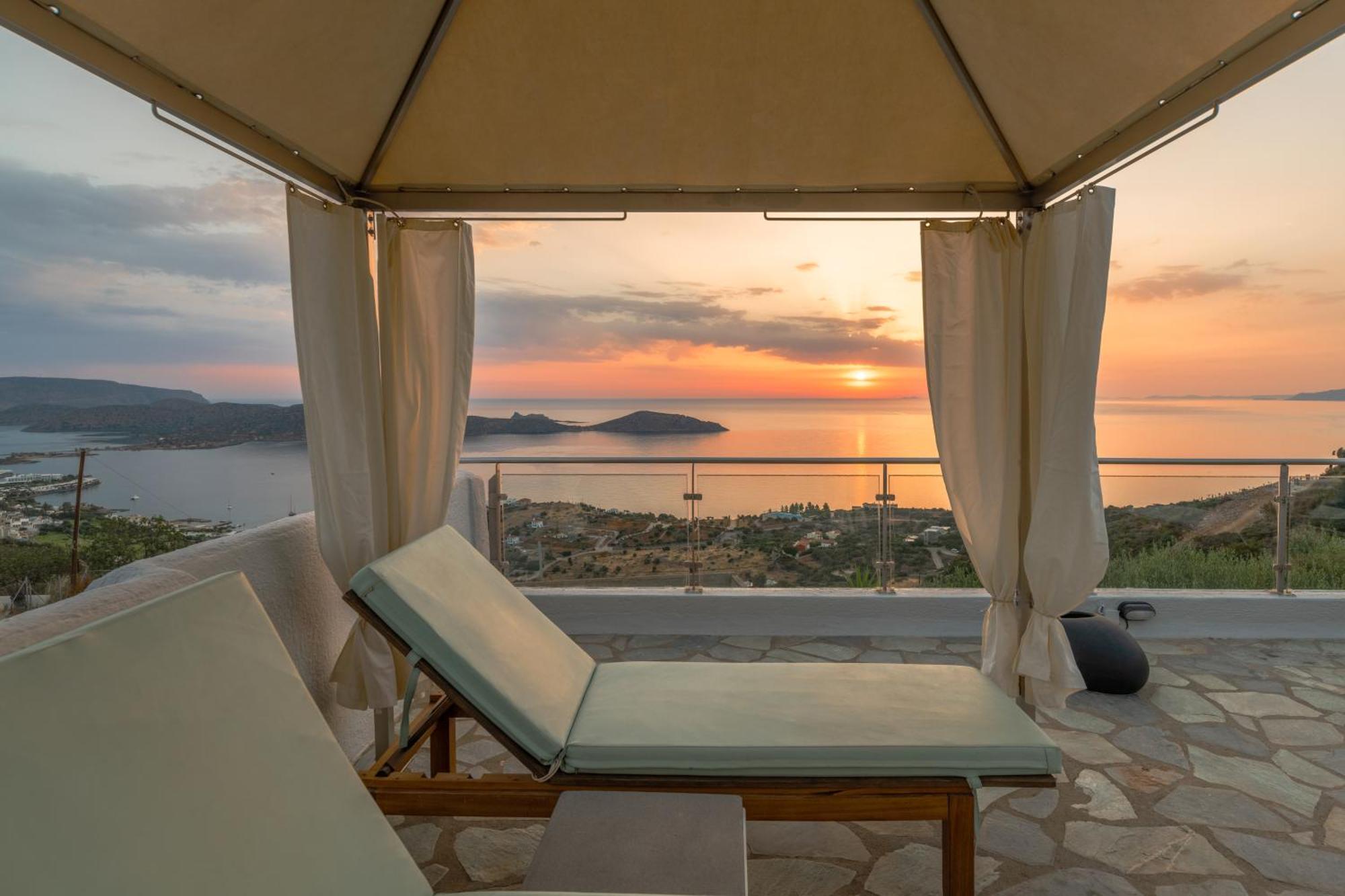 Adrakos Apartments (Adults Only) Elounda Dış mekan fotoğraf