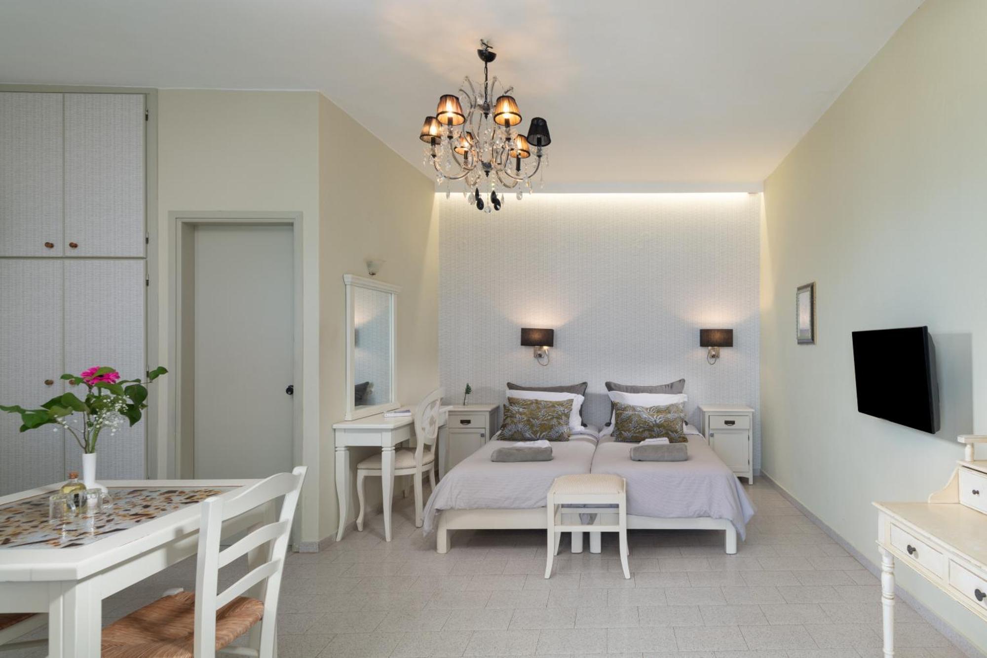 Adrakos Apartments (Adults Only) Elounda Dış mekan fotoğraf