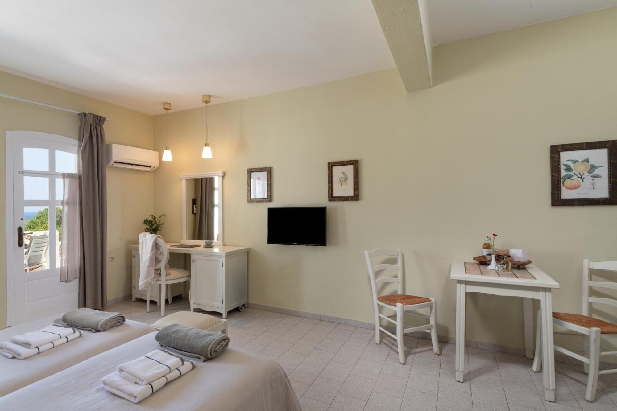 Adrakos Apartments (Adults Only) Elounda Dış mekan fotoğraf